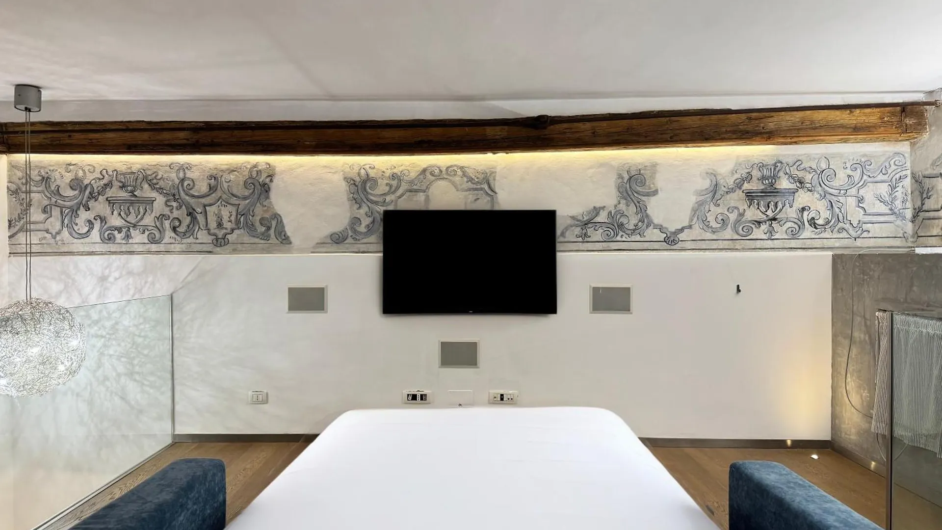 דירה פלרמו Luxury Central Loft