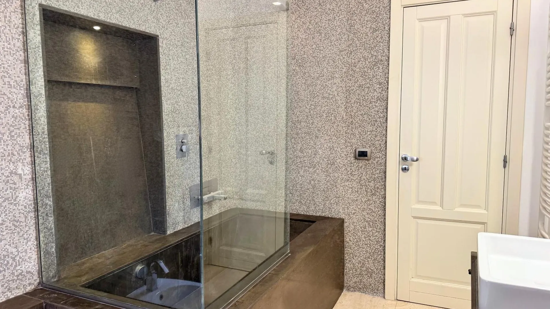 פלרמו Luxury Central Loft 0*,